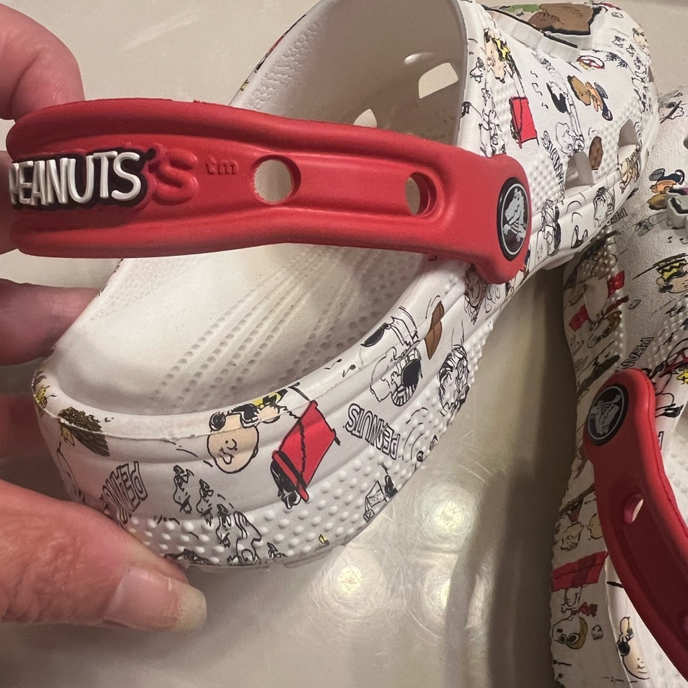 Peanuts kids Croc Clogs size J1 - Picture 13 of 13